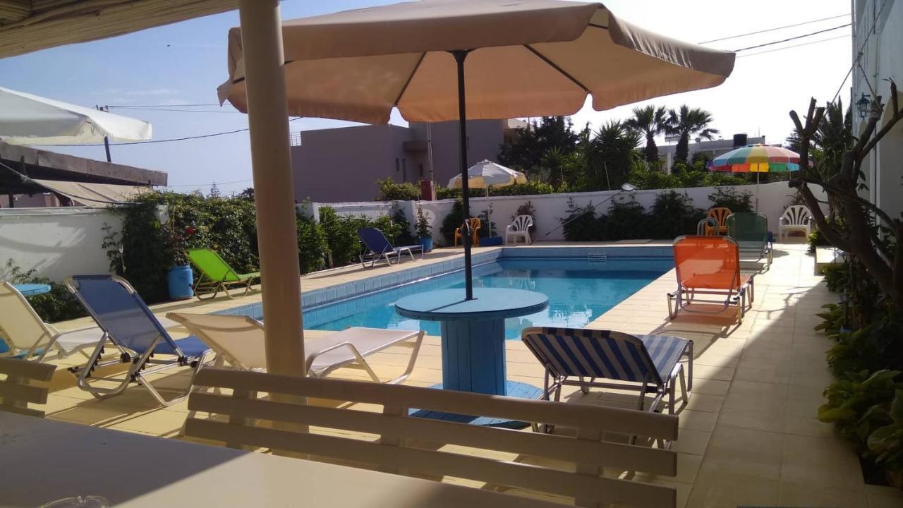 Villas Irene 5 Family Apartments Kokkini Hani Eksteriør billede
